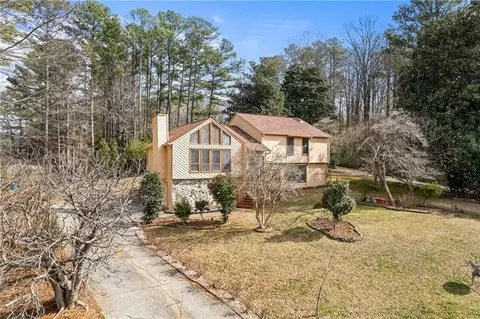 3032 Ross Rd, Snellville, GA 30039