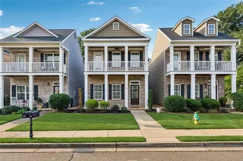 56 Park Cir, Cartersville, GA 30120