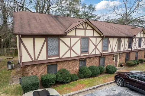 3187 Abbeywood Dr, Decatur, GA 30034