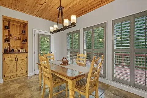 Dining - 491 Hyde Rd, Jasper, GA 30143 photo 2 of 2