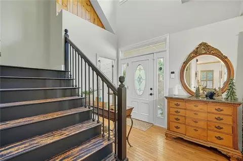 Entry Way - 491 Hyde Rd, Jasper, GA 30143 photo 4 of 4