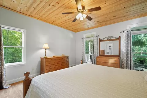 Bedroom - 491 Hyde Rd, Jasper, GA 30143 photo 2 of 8