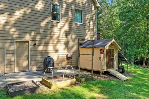 Exterior - 491 Hyde Rd, Jasper, GA 30143 photo 5 of 8