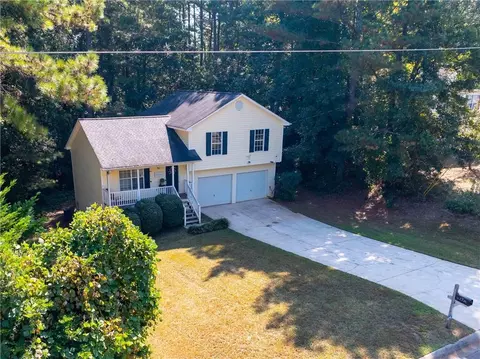 104 Dalton Dr, Villa Rica, GA 30180