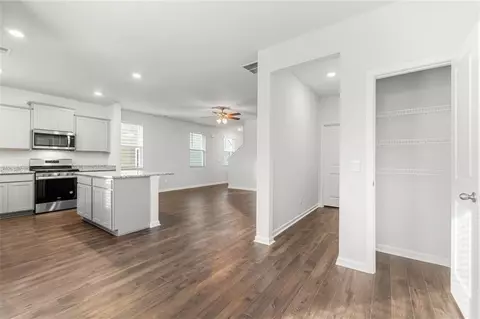 12079 Conrad Cir, Hampton, GA 30228 photo 15