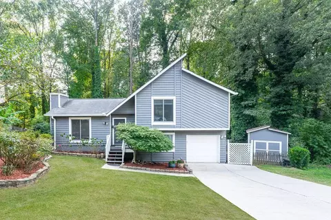5367 Jay Way NW, Lilburn, GA 30047