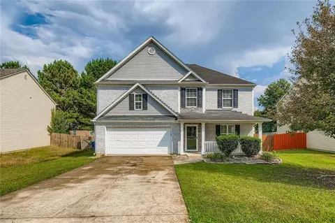 8352 Milam Loop, Fairburn, GA 30213
