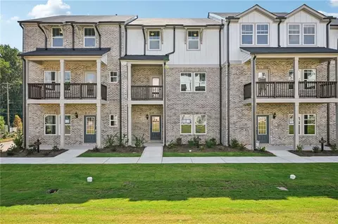 411 Elise Way, Lawrenceville, GA 30045