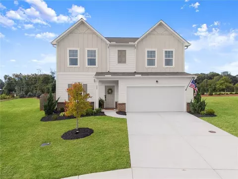 364 Greenwalk Pl, Hoschton, GA 30548