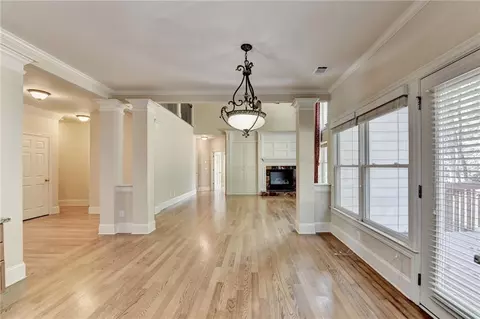 Living - 3088 Willowstone Dr, Duluth, GA 30096 photo 19 of 20