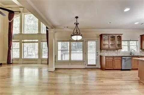Living - 3088 Willowstone Dr, Duluth, GA 30096 photo 18 of 20