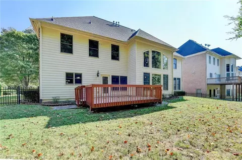 Exterior - 3088 Willowstone Dr, Duluth, GA 30096 photo 8 of 13