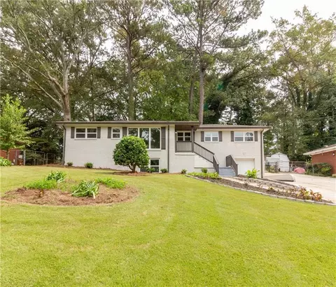 2254 Glendale Dr, Decatur, GA 30032