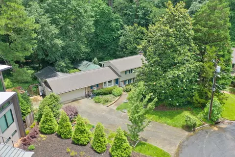 1490 Devonshire Ct, Atlanta, GA 30338