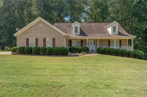 125 Bradford Pl, Stockbridge, GA 30281