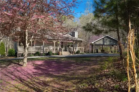 229 Darien Way, Ellijay, GA 30540