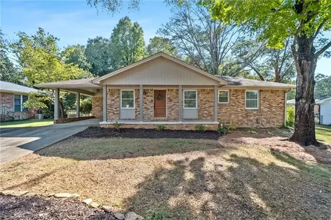 2964 Nursery Rd SE, Smyrna, GA 30082