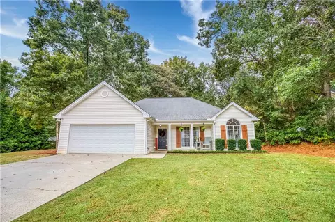 711 Brighton Ln, Winder, GA 30680