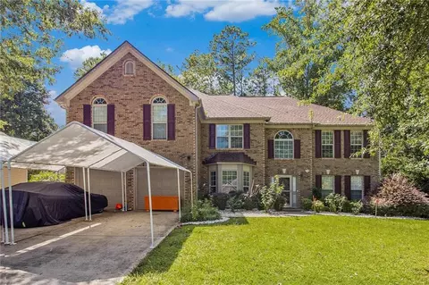 630 Wynpoint Pl, Stone Mountain, GA 30087