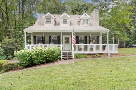 406 Creekside Ln, Woodstock, GA 30188