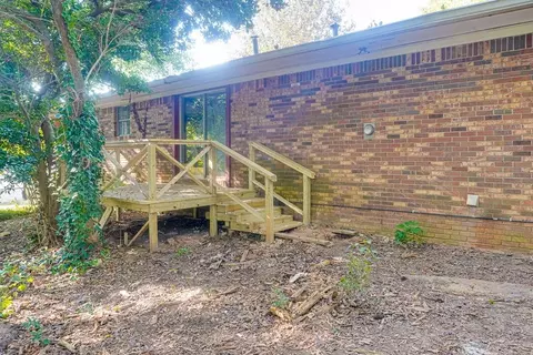 Exterior - 1270 Morrow Rd, Morrow, GA 30260 photo 3 of 6