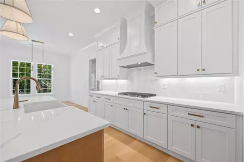 Kitchen - 4751 H D Atha Rd, Covington, GA 30014 photo 3 of 5