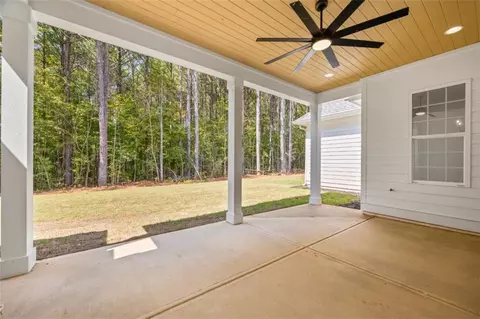 Exterior - 4751 H D Atha Rd, Covington, GA 30014 photo 8 of 10