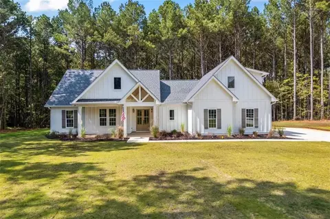 4751 H D Atha Rd, Covington, GA 30014