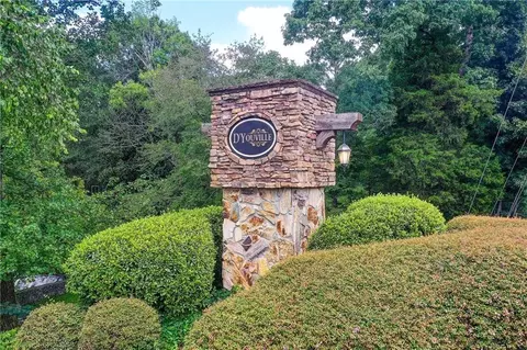 View/Area - 4204 Dyouville Trce, Chamblee, GA 30341 photo 2 of 3