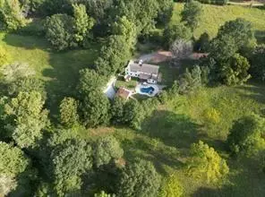 707 Evans St, Woodstock, GA 30188
