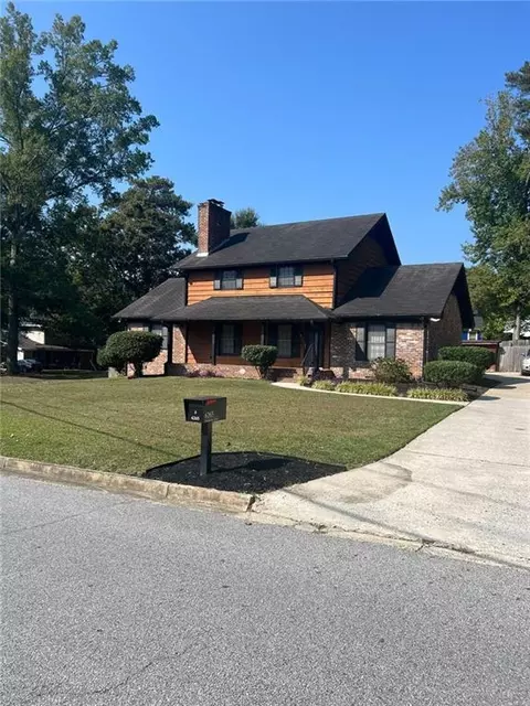 6265 Ponderosa Ct, College Park, GA 30349