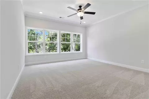 927 Willingham Dr #12, Hapeville, GA 30354