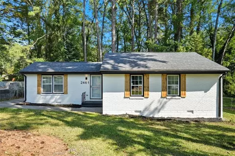 2461 Old Colony Rd, Atlanta, GA 30344