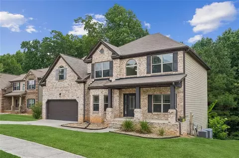 606 Amanda Leigh Ct, Loganville, GA 30052