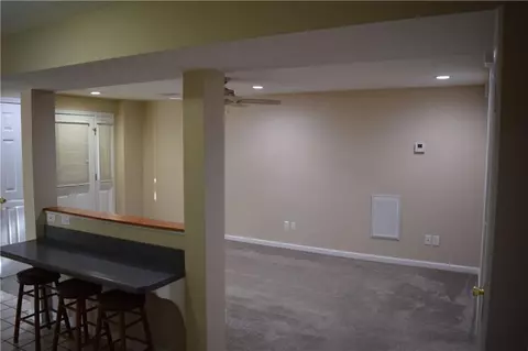 Living - 4639 Seminole Dr, Gainesville, GA 30506 photo 5 of 6