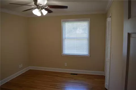 Bedroom - 4639 Seminole Dr, Gainesville, GA 30506 photo 3 of 4
