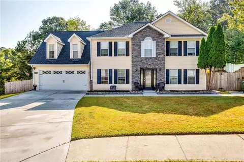 8241 Mckenzie Pl, Lithonia, GA 30058