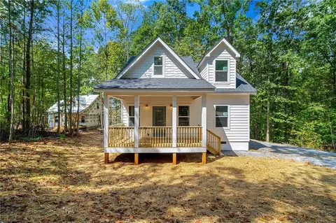 600 Trump Ct, Carrollton, GA 30116