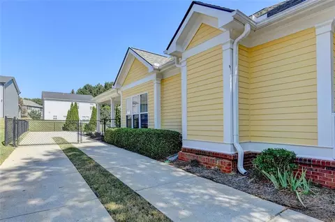 Exterior - 215 Ryan Ln, Covington, GA 30014 photo 4 of 11