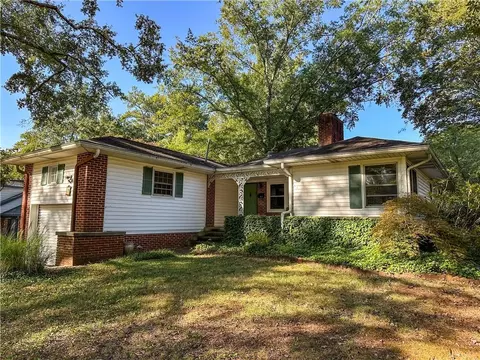 25 Lakeshore Dr, Avondale Estates, GA 30002