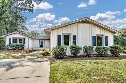 3816 Cherokee Trl, Suwanee, GA 30024