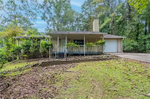 137 Springvalley Cir, Stockbridge, GA 30281