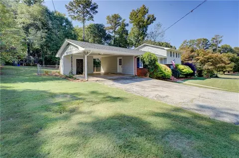 5132 Forest Dr SE, Covington, GA 30014 photo 4