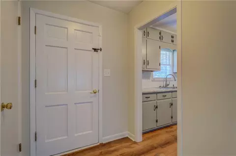 5132 Forest Dr SE, Covington, GA 30014 photo 7