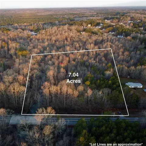 926 Jackson Lake Rd, Jackson, GA 30233