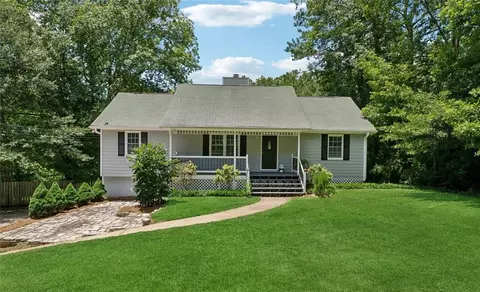 191 Cherokee Village Ct, Ball Ground, GA 30107