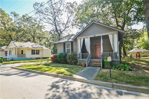 119 W 5th St, Monroe, GA 30655