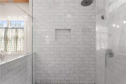 Bath - 1299 Mcleod Estates Dr, Monroe, GA 30655 photo 5 of 12