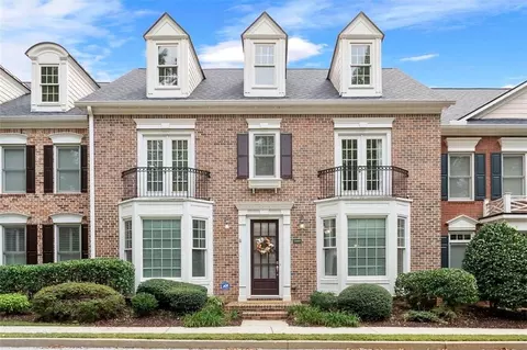 5809 Fairmont Trce, Roswell, GA 30075