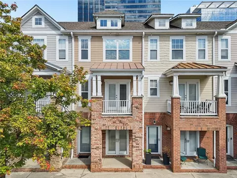 213 16th St NW #8, Atlanta, GA 30363
